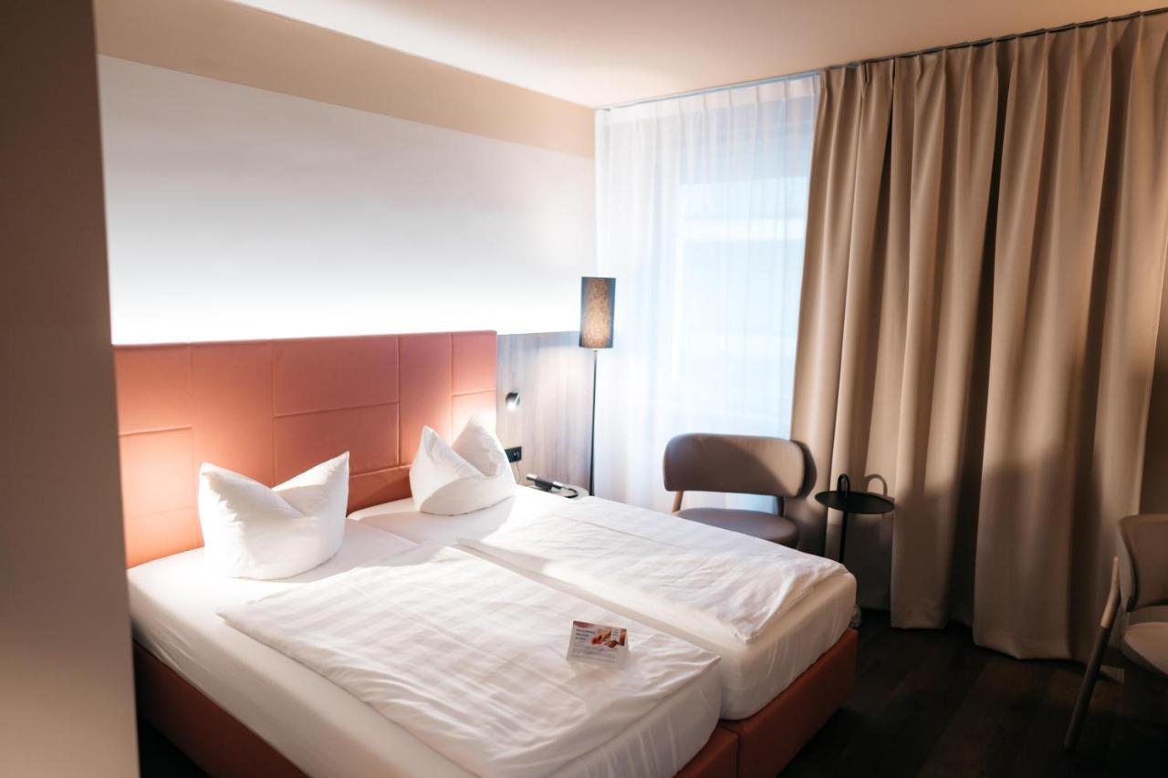 City Park Hotel Frankfurt  Exterior foto